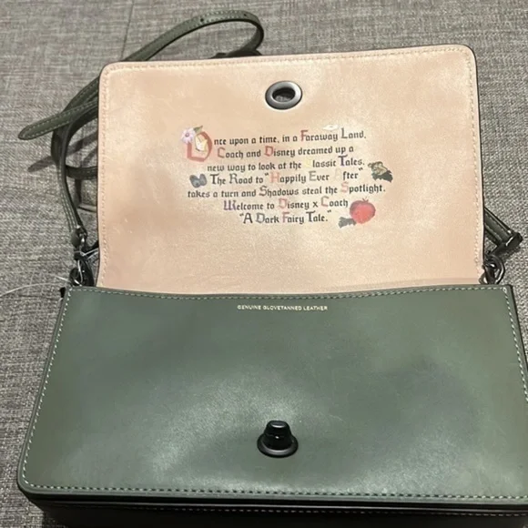 Coach Snow White Purse&Walket - Picture 3 of 16